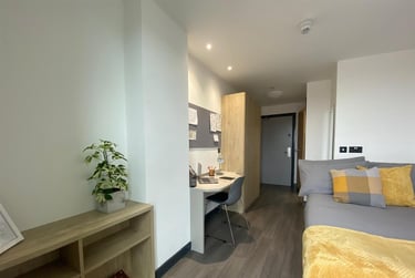 1 bed flat, Queen Street, Holylands, Belfast, BT16ET - Image 5